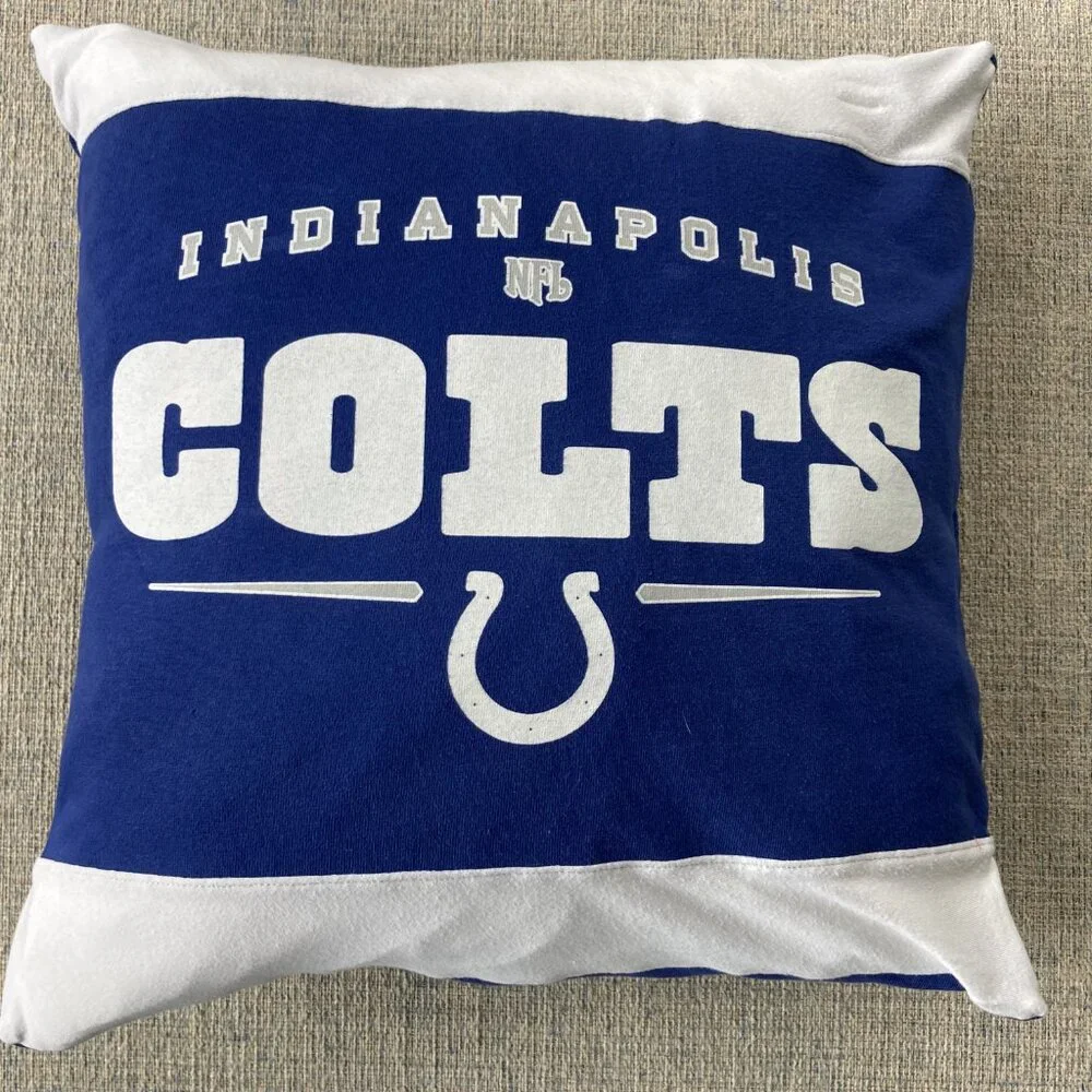 INDIANAPOLIS COLTS NFL Football gift 16x16 vintage t-shirt THROW PILLOW